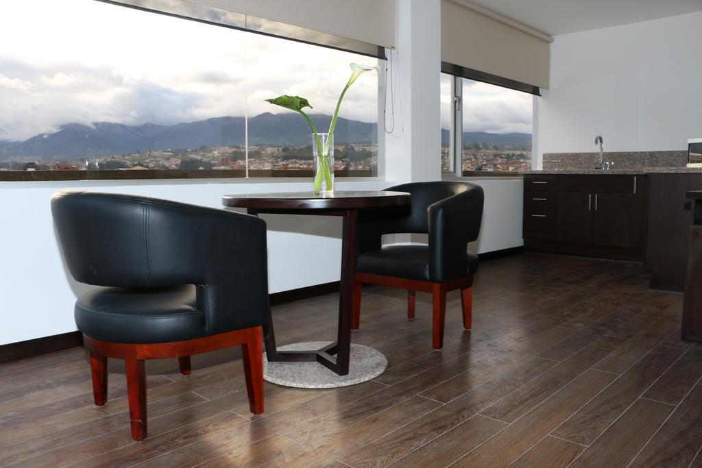 Hotel Valgus Κουένκα Εξωτερικό φωτογραφία