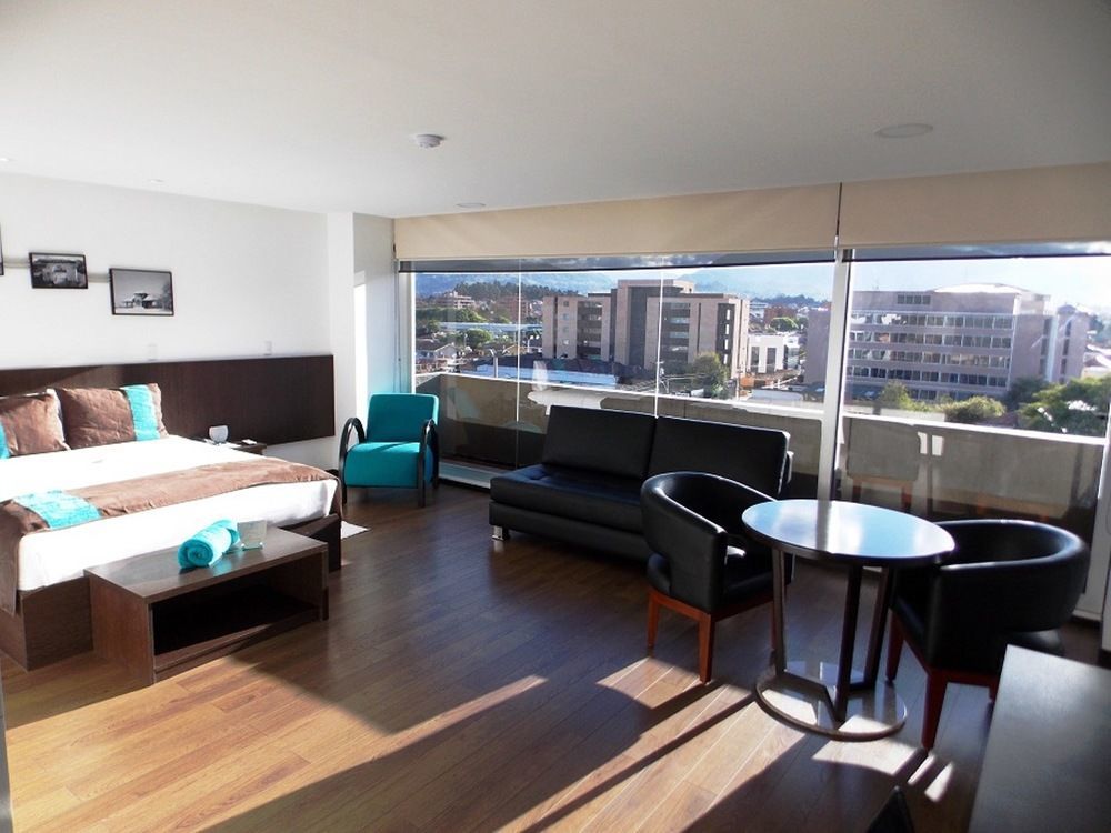 Hotel Valgus Κουένκα Εξωτερικό φωτογραφία