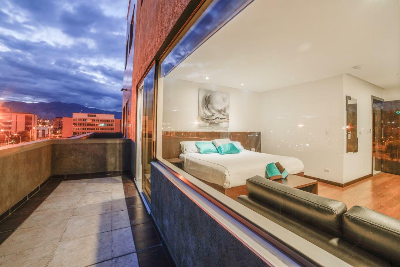 Hotel Valgus Κουένκα Εξωτερικό φωτογραφία