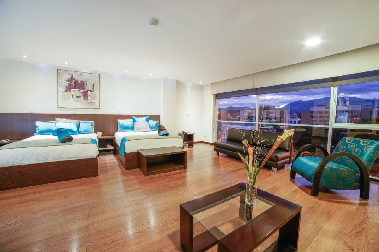 Hotel Valgus Κουένκα Εξωτερικό φωτογραφία