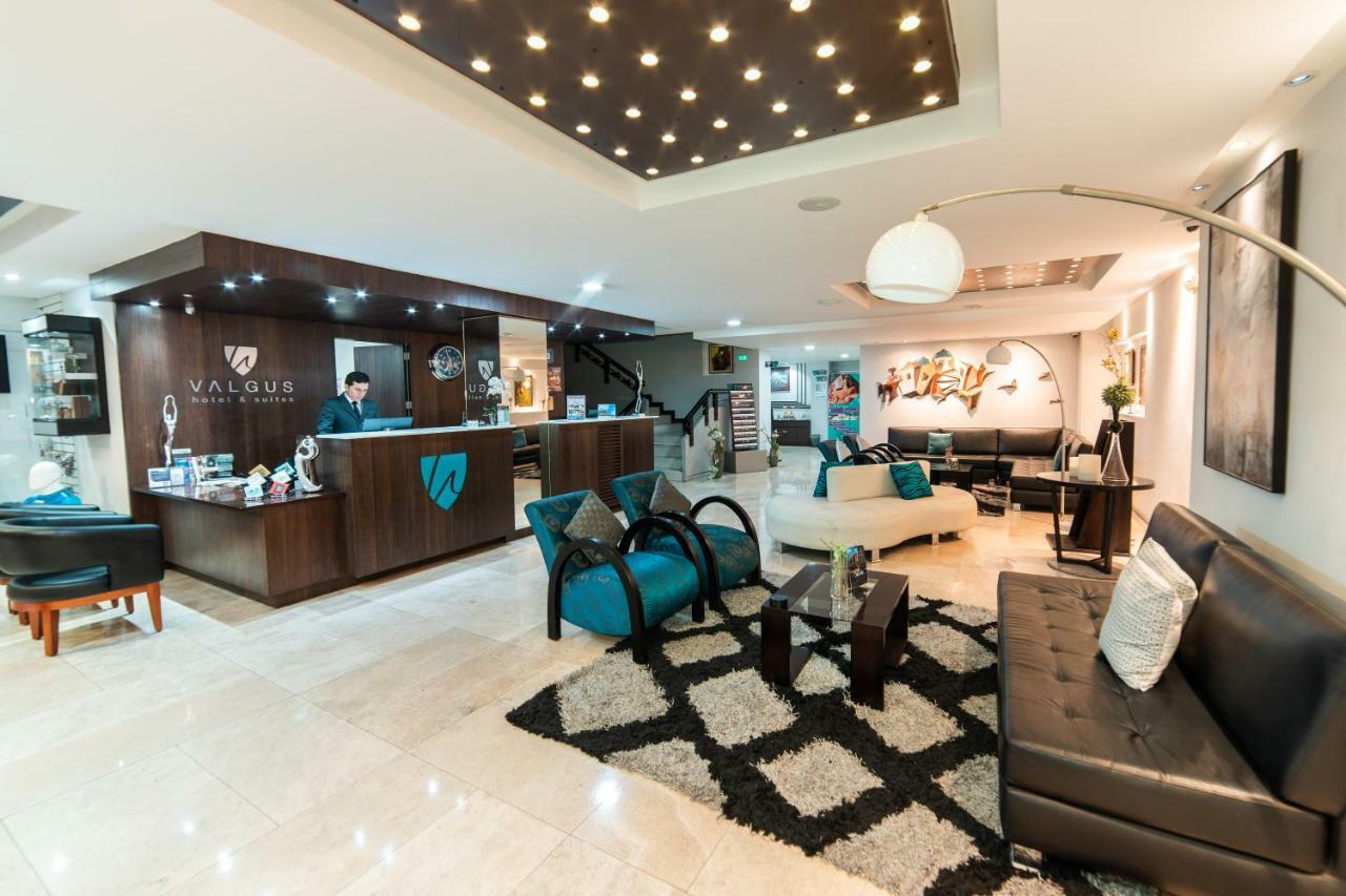 Hotel Valgus Κουένκα Εξωτερικό φωτογραφία